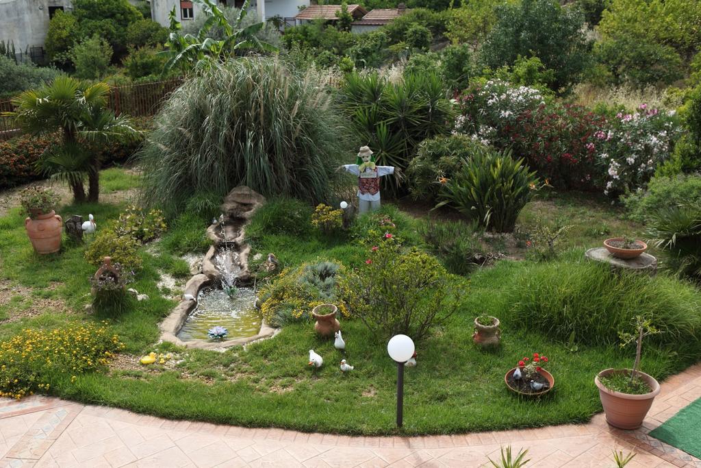 Villa Dei Giardini サン・レオーネ エクステリア 写真